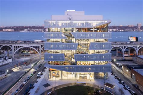 Building Of The Day Columbia University Business School And The Square