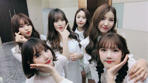 Designed and developed by moez ali GFRIEND 下個月中回歸!能否五連勝令人期待 - KSD 韓星網 (KPOP)
