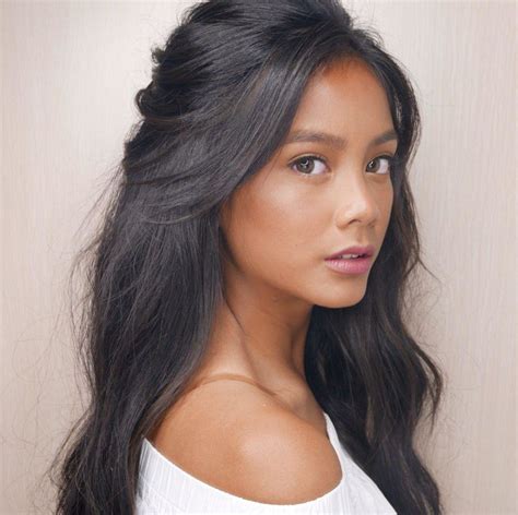 Ylona Garcia Philippines Filipina Beauty Hairstyle Hair Styles
