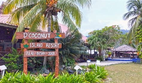 Getting to pulau besar (johor), takes about 30 minutes via speed boat. Pakej D'Coconut Island Resort PULAU BESAR