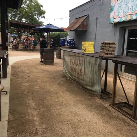 1 für adressen und telefonnummern. The Pour Haus - New Braunfels, TX