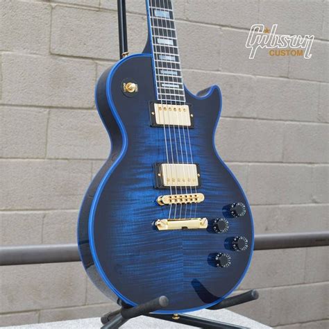Gibson Les Paul Custom Figured In Blue Widow Guitar Beautiful Guitars Cool Electric Guitars