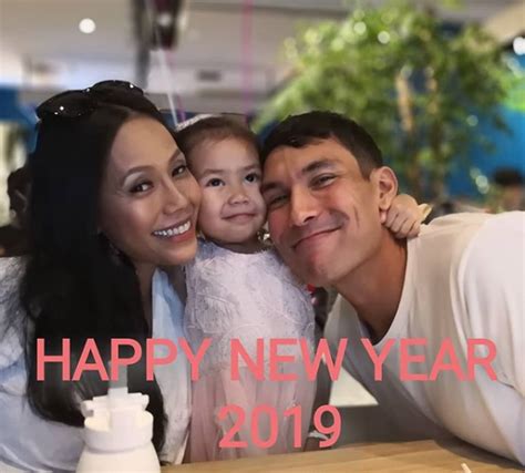 Bahasa professional untuk perangkat sound system yang menghadap ke penonton. "Taknaks" Anak Lana Nordin Cuba Bertutur Dalam Bahasa ...