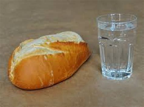 Gotas de opinión.: Pan y agua