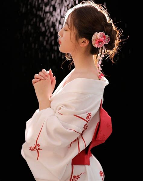 White Kimono Japanese Kimono Kimono Dress Bow Kimono Robe Etsy