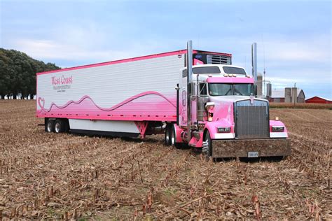 Pride And Polish Working Combo Pink Tribute 2018 Kenworth Overdrive