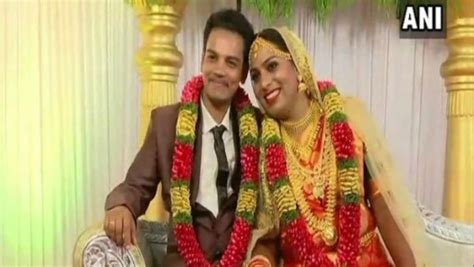 Kerala Trans Couple Get Married In A Traditional Ceremony 📝 Latestly