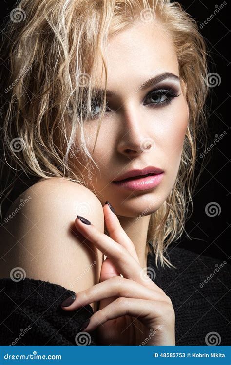 Beautiful Blond Girl With Wet Hair Dark Makeup And Pale Lips Beauty Face Stock Image Image