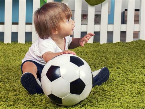 ¿qué Es El Fútbol Para Bebés Modo Fútbol Para Los Niños Futbol Click