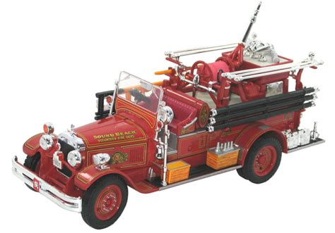 1931 Seagrave Fire Truck Die Cast Model Signature 32380 1