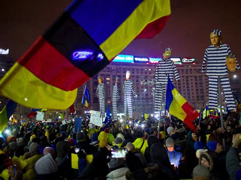 Tens Of Thousands Of Romanians Protest Government For Th Day