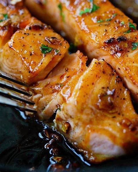Pan Seared Salmon With A Honey Garlic Glaze Recipe By Bee