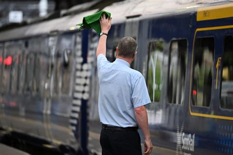 Train Strikes Uk Ninethreeeightonetwosevenfour