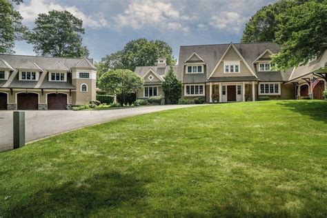 Who is grande construction and what do they do? Grand manor in center of Hamilton's horse country | Homes ...