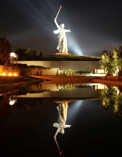 Greatest Buildings The Motherland Statue Volgograd Russia