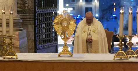 In fact it should be expressed by the pope as the bishop of rome (urbs = city; Urbi Et Orbi Blessing - Join Pope Francis For A Special ...