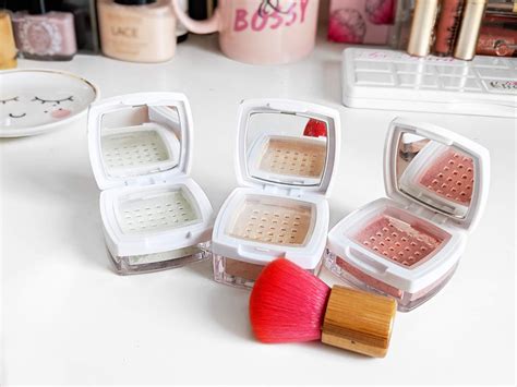 We did not find results for: Beauty on Review: English Mineral Makeup Company Review