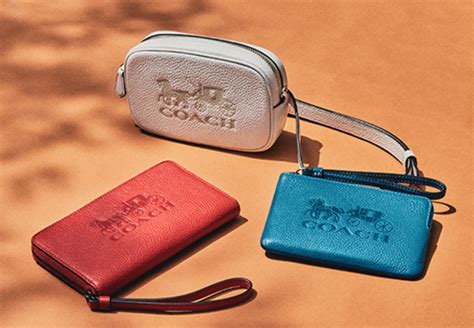 Coach Outlet Canada Thanksgiving Sale: Thanksgiving Treat, Save up to ...