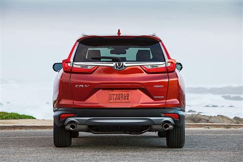 This car has received 5 stars out of 5 in user ratings. HONDA CR-V specs & photos - 2016, 2017, 2018, 2019 ...