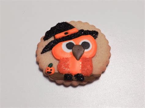 My Owl Barn Halloween Owl Cookie Tutorial