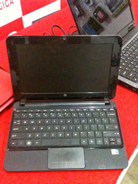 NETBOOK MURAH MERK ZYREX DAN HP MINI 2ND PONTIANAK