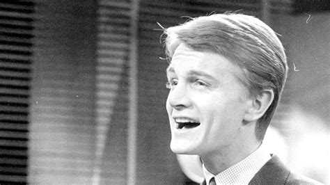He was married to aurore chabrol, stéphane audran and agnès goute. Claude François, une étoile yéyé et du strass disco - rts ...