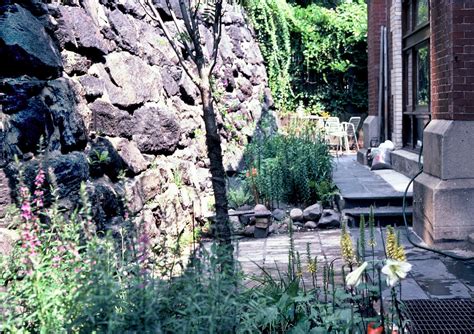 Courtyard Gardens Archives Cynthia Gillis Garden Design