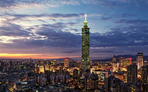 5 Taipei Hotspots For The Best Night Views Of The City