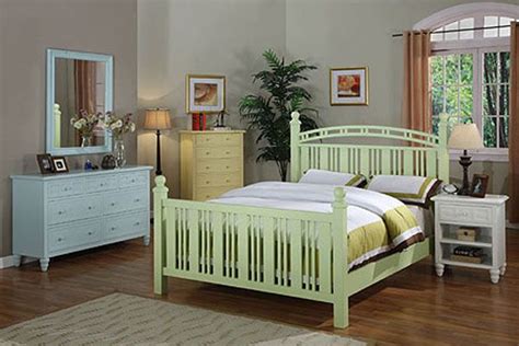 Wicker is a generic term that refers to various vines, grasses, and plants woven together to create furniture or baskets. Tropical Wicker Bedroom Sets for Your Home and Family ...