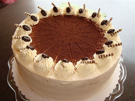 Etwa 30 minuten vorher, die zutaten aus dem kühlschrank raus, damit sie raumtemperatur. Uschis Tiramisu-Torte von ufaudie58 | Chefkoch | Rezept ...