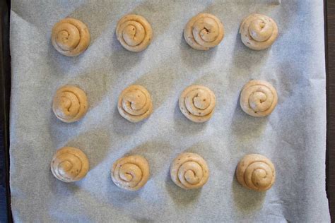 Frittelle di san martino ricetta siciliana. Biscotti di San Martino, ricetta siciliana | Biscotti ...