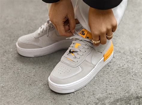 Shop with afterpay on eligible items. Que vaut Nike Air Force 1 AF1 Shadow Vast Grey Orange ...