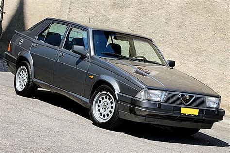 Foto Delle Alfa Romeo Alfa 75 30 V6