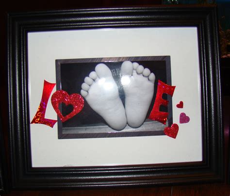 Valentine's day isn't just about romantic love! Pin by lisa Wysocki on Babies & Stuff :) | Kindergarten ...
