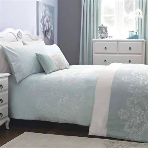 Potterybarn.com has been visited by 100k+ users in the past month Pin on My Country Home