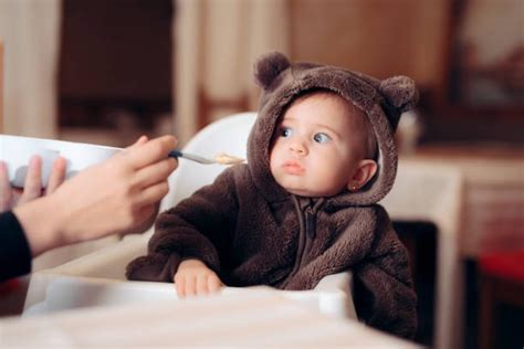 Como identificar e tratar alergia alimentar no seu bebê Metrópoles
