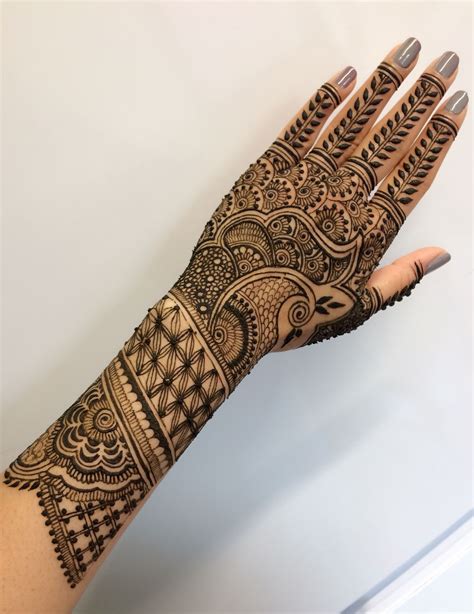 41 Indian Henna Designs For Hands