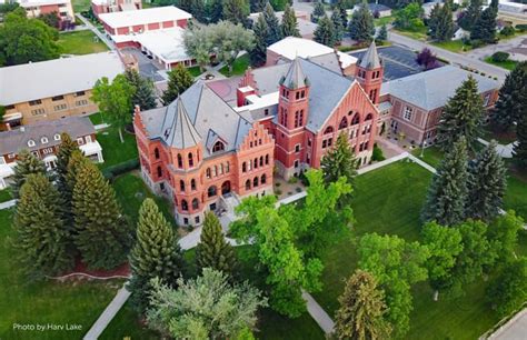 Montana Western Names Students To 2021 Fall Semester Dean S List