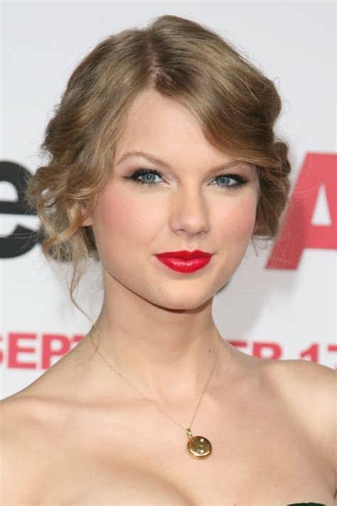 In isolation my imagination has run wild and this album is the result, a collection of songs and stories that flowed like a stream of consciousness. hot celebrity and model: Taylor Swift - Beautiful American ...