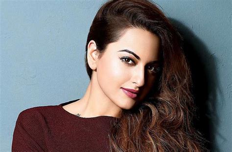 Case Of Fraud Filed Against Sonakshi Actress May Take Legal Action
