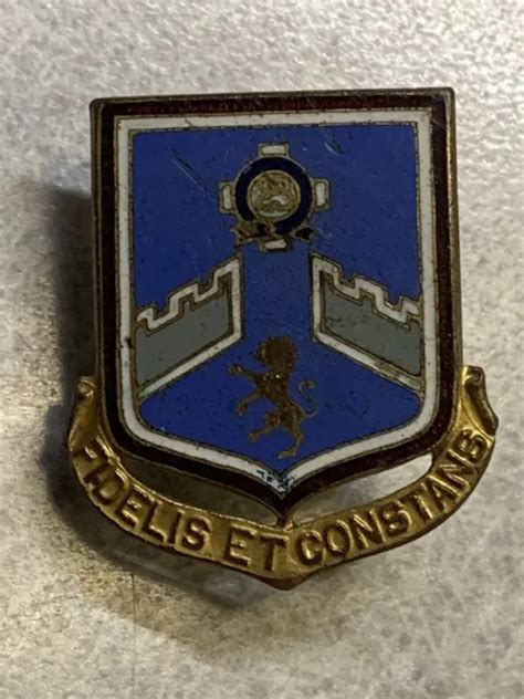 Vintage Us Army 106th Regiment Unit Crest Fidelis Et Constans Screw