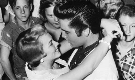 Elvis Left Me For Priscilla Says Girlfriend Anita Wood But He Wanted