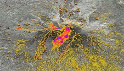 Die lavamassen rücken weiter auf den touristenort la sapienza zu. Fotos: Ausbruch des Ätna - DER SPIEGEL