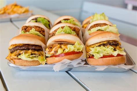 Cali Burger Restaurant Khalifa Park Abu Dhabi Menupagesae