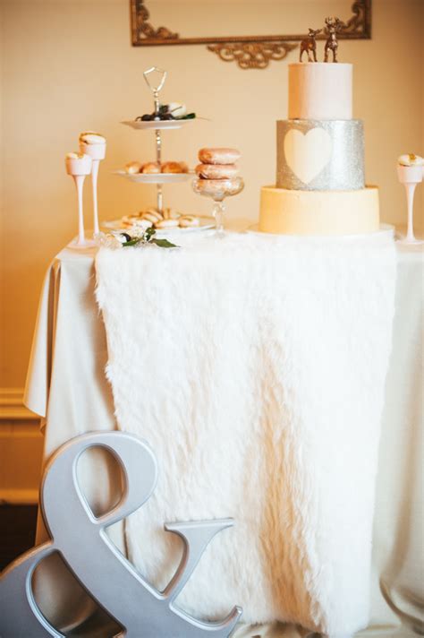 Gold and silver wedding dessert table | Wedding & Party Ideas | 100