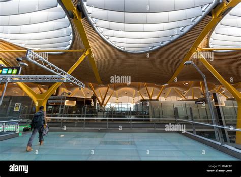 Adolfo Suárez Madridbarajas Airport Terminals T4 Designed By