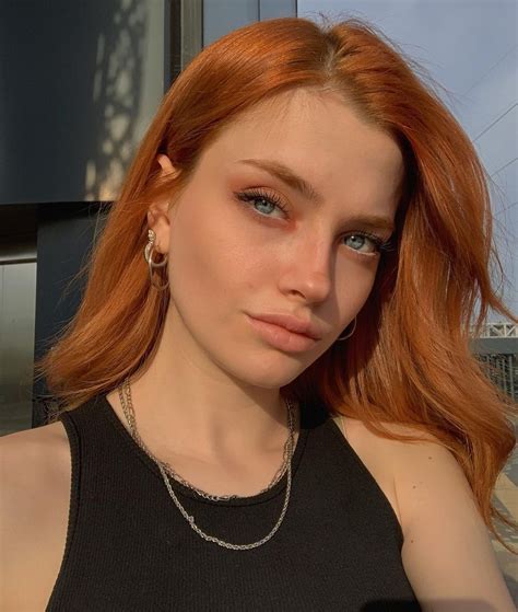 Yaren Kalan Beautiful Face Model Redhead Ginger Beauty Beauty Portrait Pretty Gorgeous