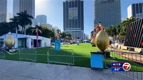Bayfront Park Gears Up To Celebrate The Super Bowl Miami Style Wsvn 7news Miami News