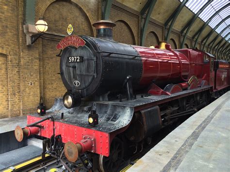 Hogwarts Express Ride At Wizarding World Everything You Need To Know
