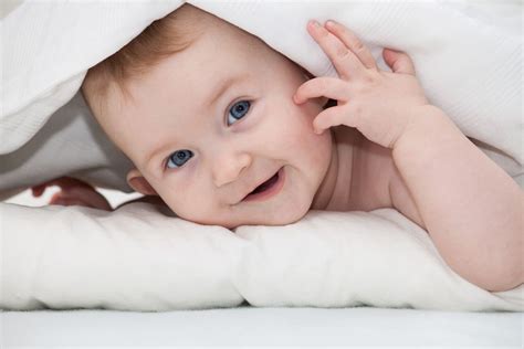 Süßes Baby Baby Fotos Hintergrundbilder 1300x867 Wallpapertip